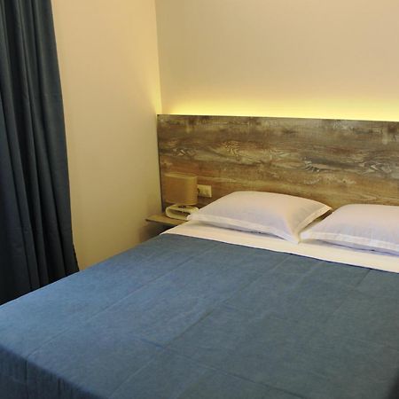 יירבאן Evn Boutique Hotel מראה חיצוני תמונה